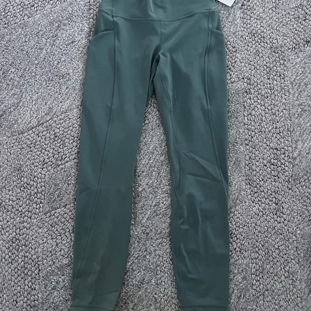 Lululemon Align High Rise Pockets - Picture 3 of 7